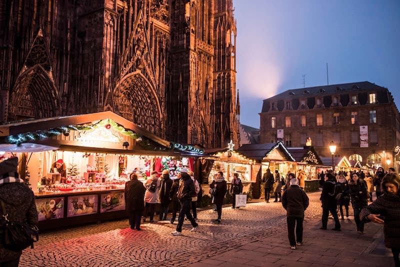 Strasbourg / Développement durable. Gobelets consignés pour le marché de  Noël 2012